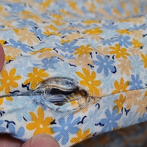 Flawed Full Tilt Floral Short Sleeve Romper Sz XXL - Picture 6 of 7